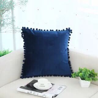 High Quality Ball Lace Plus Pillow Cover