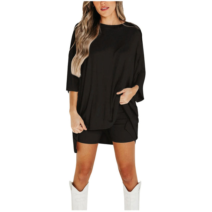 Women's Fashion Solid Color Loose T-Shirt and Fitted Shorts